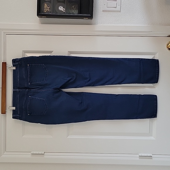 Chico's Jeans in Chico's Size 1 - Picture 8 of 8